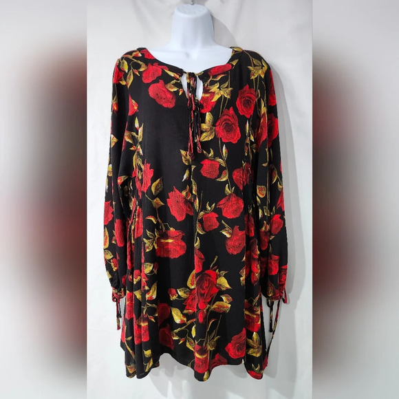 Umgee‎ Women's Long Sleeve Dress Size Medium Red Roses Dark Romantic Fairygoth - Picture 1 of 9